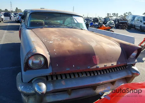 1955 Mercury Montclair z USA, uszkodzony, nr VIN 55LA29856M